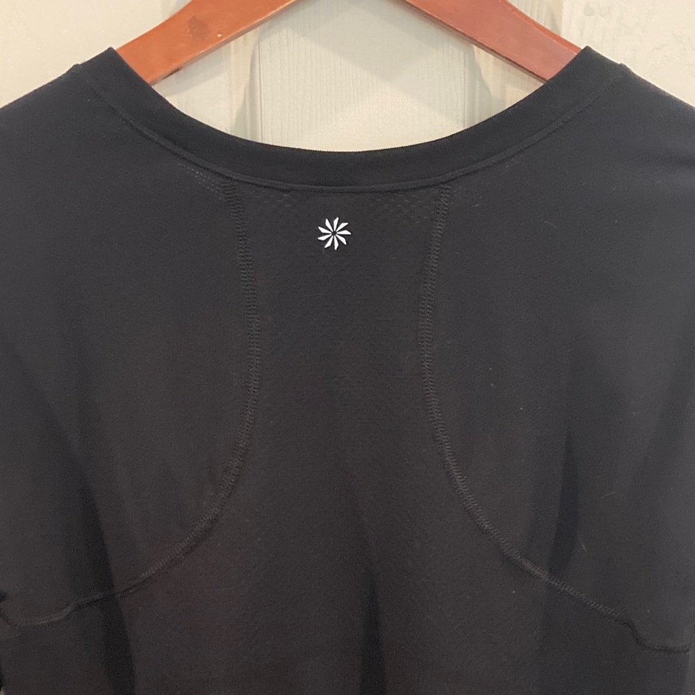 Athleta Momentum Black Sport Shirt with Thumb Holes - Picture 4 of 4